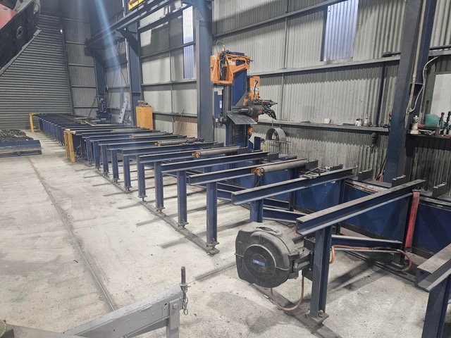 Used Avenger Beam Drill